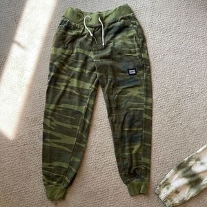 Summer Sessions Camo Sweatpants